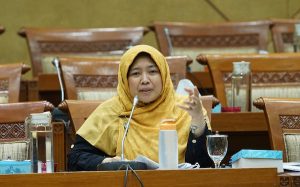 Anggota Komisi IX DPR RI Kurniasih Mufidayati meminta pada pemerintah konsisten, dalam pemulihan Ekonomi global