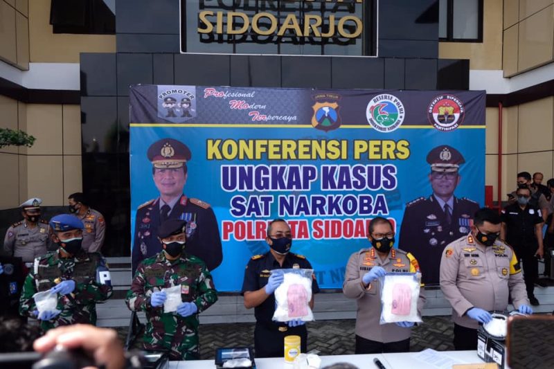 Penyelundupan dan peredaran narkotika masih marak. Bandar barang haram belum kapok