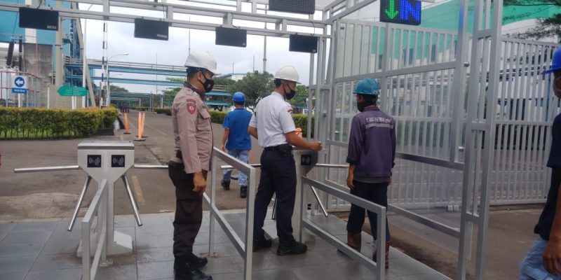 Banten Regional Police Conducts Patrols to Give Prokes Appeals