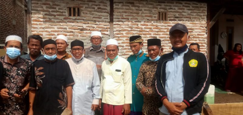 Masyarajat dan Warga Desa Bojong Renged  dan tokoh Masyarakat bersepakat untuk mendirikan