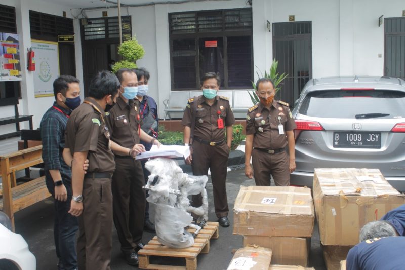 Kejaksaan Negeri Kota Tangerang menerima pelimpahan berkas terdakwa dan barang bukti perkara