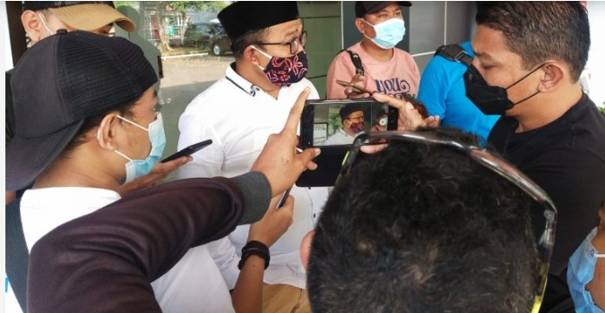 KETUA DPRD KAB,TANGGERANG KROCESK IZIN PEMAMFATAN LOKASI INTILAND GROUP, SUDAH BENARKAH..