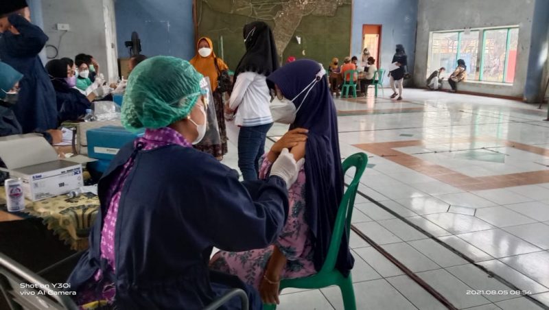 DESA SUKAMANTRI GELAR VAKSINASI MASAL LANJUTAN DI MASA PPKM DARURAT LEVEL 4.