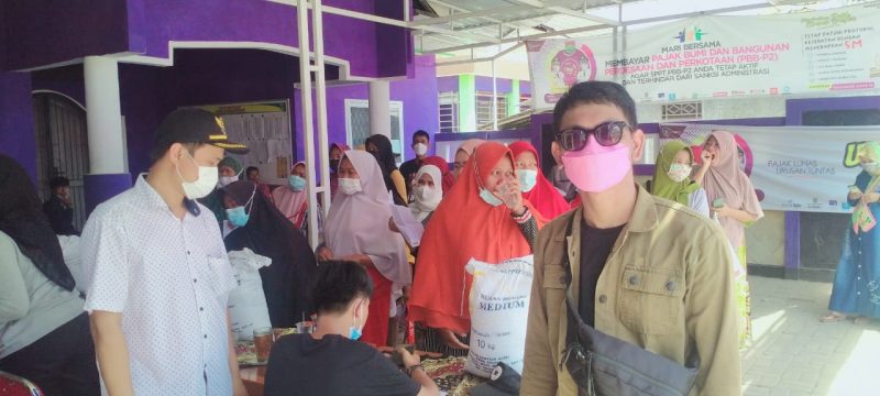 Penyaluran Bantuan Sosial Beras oleh Desa Pangadegan dari Kementrian Sosial RI