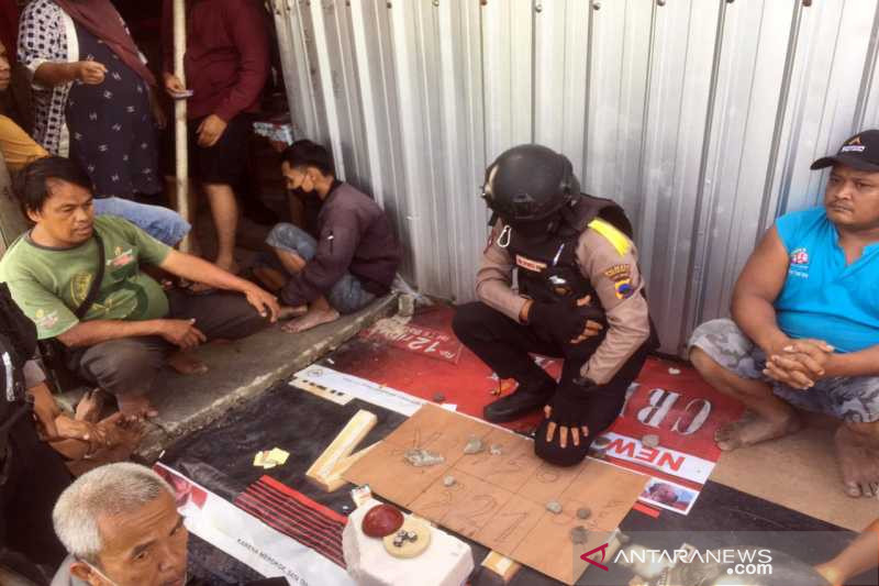 Sutoyo mengatakan pihaknya berhasil mengungkap kasus penyakit masyarakat (pekat) judi dadu