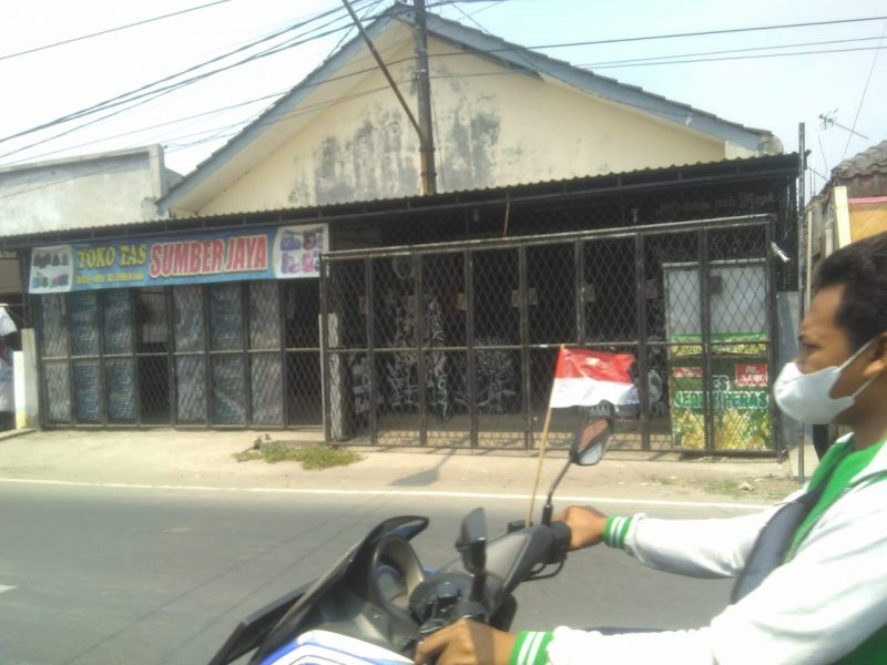 Rumko ini ada sekitar 6 bulan lalu, di tinggakan oleh pihak pemiliknya karena habis modal,