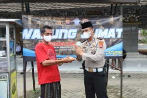 Laksanakan Program Kapolda, Polresta Tangerang Berdayakan PKL dengan Warung Jumat