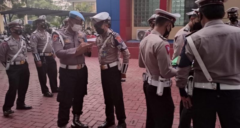 Tingkatkan Kedisplinan, Bidpropam Polda Banten Cek Kehadiran Personel