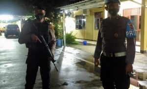 Pastikan aman Bidpropam Polda Banten Patroli Malam di Kawakasan
