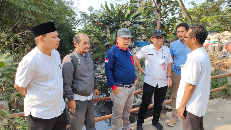 Terimakasi Kepala Dinas Datang lokasi banjir, sudah tahun-tahun daerah ini banjir, baru kali ini di lihat oleh penjabat