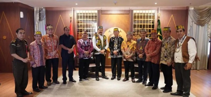 WAKIL KETUA KPK NAWAWI POMOLANGO APRESIASI ATAS KINERJA KEJAKSAAN DALAM PENANGANAN TINDAK PIDANA KORUPSI