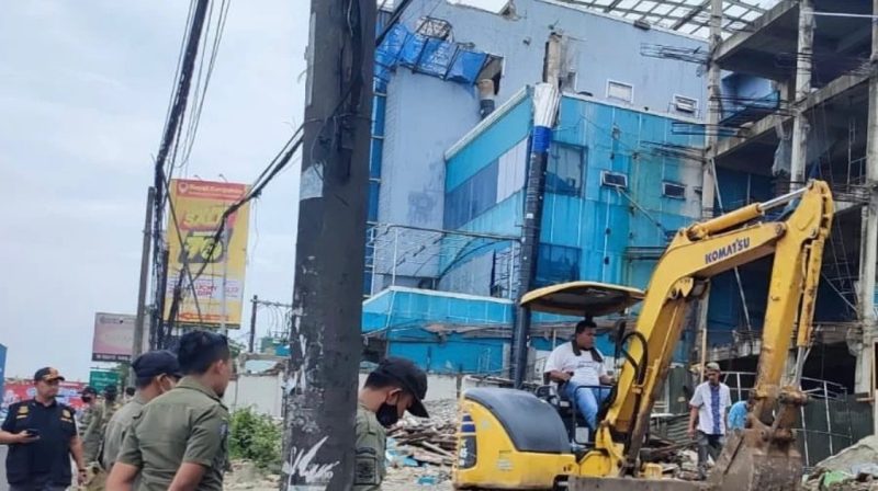 Kasus ini sudah mulai viral, bahwa ada dugaan yang pemenang tender oleh PT. GCS tidak terima proyeknya di tulis dan di fhoto.