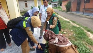 Deteksi dini adanya infeksi virus dan pengendalian reproduksi nyamuk menjadi kunci penanganan dan pencegahan penyakit DBD.