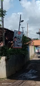 Kasi trantip kecamatan Neglasari tak indahkan intruksi PJ walikota Tangerang. Bersihkan APK dihari tenang.