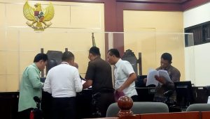 Oknum polisi itu, bisa-bisanya bertindak tanpa barang bukti dan barang bukti.