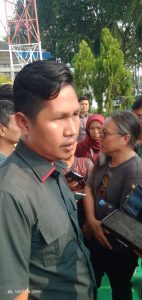 Para tersangka ini menggunakan modus melakukan penagihan pelanggan fiktif.