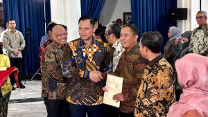 Untuk mendukung penuh implementasi Sertipikat Tanah Elektronik ini dan tentunya kolaborasi antara pemerintahan pusat.
