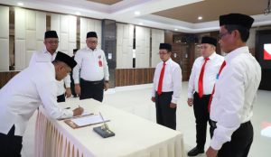 Kakanwil BPN Banten Mengambil Sumpah Penilai Pertanahan, Apa itu Penilai Pertanahan dan Tugasnya.