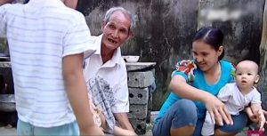 Kakek ini emosi pada istrinya, diduga kaplak kepalanya terjatuh meninggal.