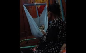 Tradisi Orang dulu di abat ke 12 sampai hingga masih di temukan nyayian.