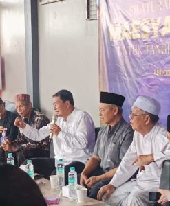 Sapa Ratusan Warga Desa Karet, Maesyal Rasyid Janji Akan Perbanyak Lapangan Pekerjaan di Kawasan Akong .