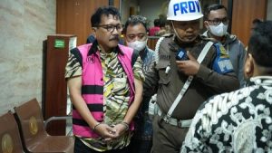 ZF awal di tangkap kejati Surabaya, jadikan kasus lalu kejagung melakukan penangkapan.