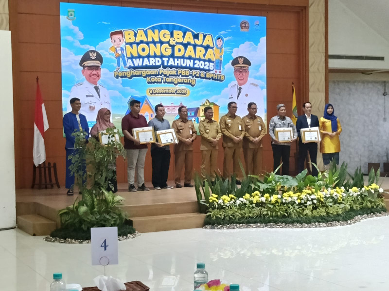 ACARA BANG BAJA DAN NONG DARA AWARD 2025 KOTA TANGERANG BERJALAN LANCAR”APRESIASI TINGGI ATAS PENINGKATAN KESADARAN MASYARAKAT DALAM MEMBAYAR PAJAK 2025 SANGAT MEMBANGGAKAN.