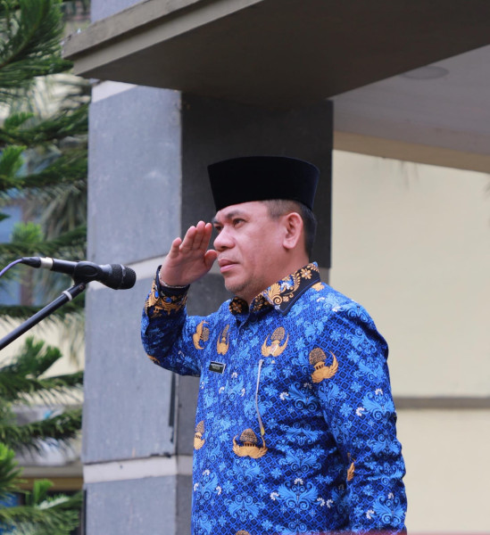 Pancasila sebagai pedoman dalam berpikir, bersikap, dan bertindak, diharapkan Indonesia dapat terus melangkah maju sebagai bangsa.