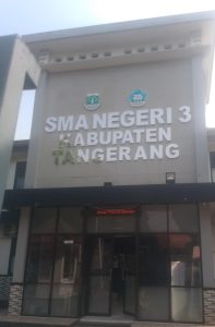 Akan melaporkan. Orang tua Murid akan melakukan demo, jika anaknya tidak masuk SMAN 3 Kabupaten Tangerang.